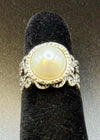 Button Pearl Ring